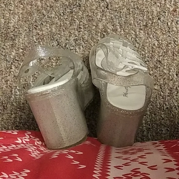 Glittery clear platforms - Picture 3 of 7